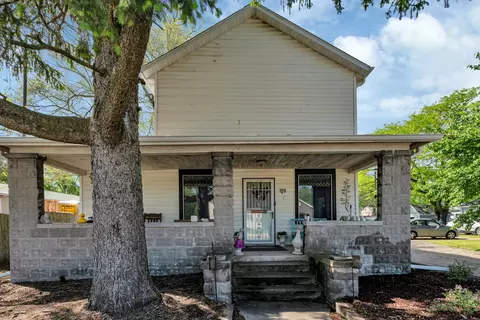 Exterior - 129 E Main St, Braidwood, IL 60408 photo 1 of 2