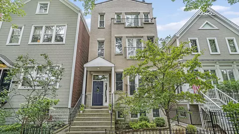 1535 W Oakdale Ave #3, Chicago, IL 60657