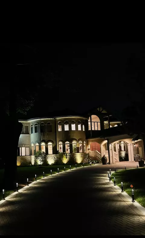Exterior - 1317 Wagner Rd, Glenview, IL 60025 photo 10 of 10