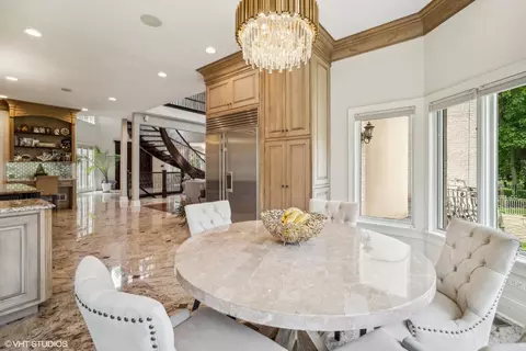 Dining - 1317 Wagner Rd, Glenview, IL 60025 photo 3 of 3