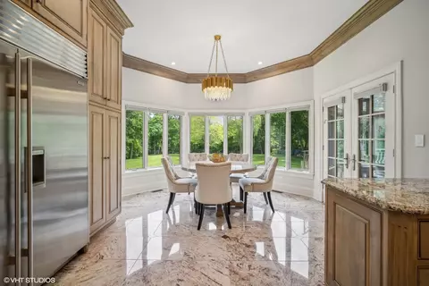 Dining - 1317 Wagner Rd, Glenview, IL 60025 photo 2 of 3