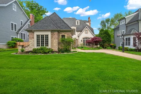 426 S Monroe St, Hinsdale, IL 60521