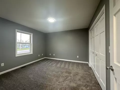 Bedroom - 87 Cedar Dr #87, Clinton, IL 61727 photo 1 of 4
