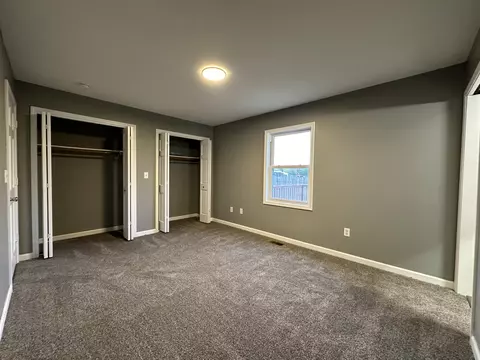 Bedroom - 87 Cedar Dr #87, Clinton, IL 61727 photo 4 of 4