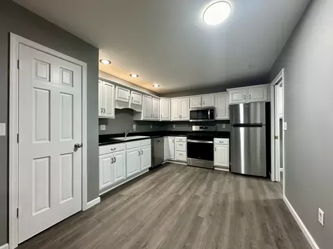 Kitchen - 87 Cedar Dr #87, Clinton, IL 61727 photo 1 of 1
