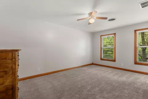 Bedroom - 2 Turtle Point Rd, Monticello, IL 61856 photo 6 of 9