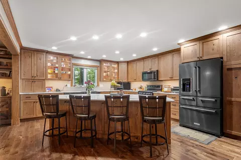Kitchen - 2 Turtle Point Rd, Monticello, IL 61856 photo 1 of 10