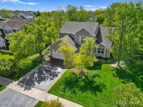 1804 Daybreak Ln, Zion, IL 60099