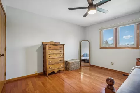 Bedroom - 18809 Dickens Dr, Mokena, IL 60448 photo 6 of 7