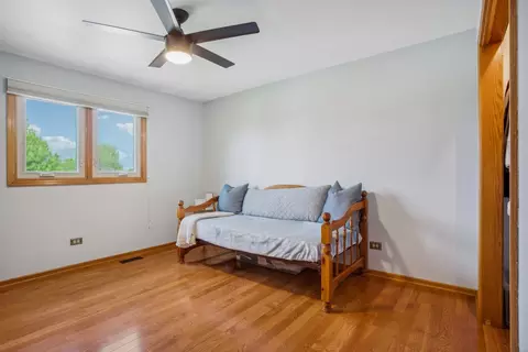 Bedroom - 18809 Dickens Dr, Mokena, IL 60448 photo 7 of 7