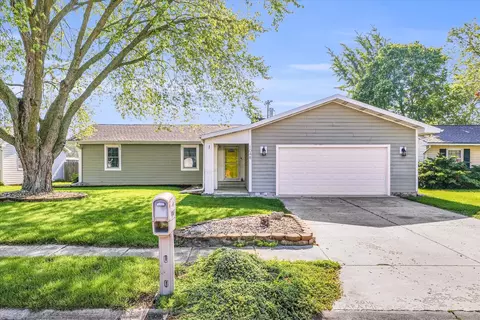 1048 Cambridge Dr, Rantoul, IL 61866
