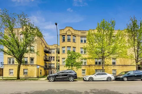2344 W Granville Ave #1, Chicago, IL 60659
