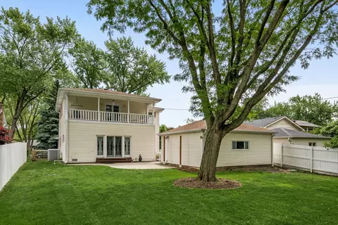 2201 Robin Ln, Rolling Meadows, IL 60008 photo 36