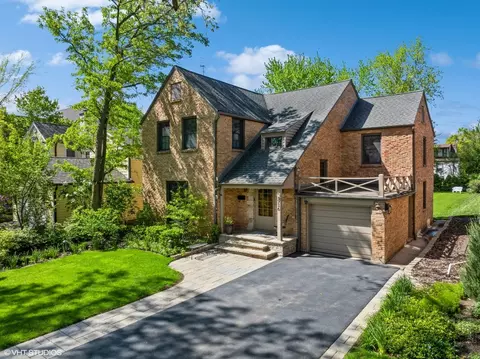 916 Judson Ave, Highland Park, IL 60035