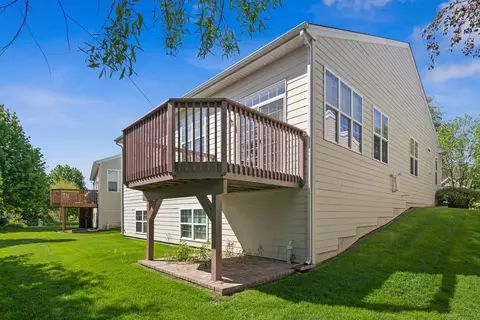 3852 Valhalla Dr, Elgin, IL 60124 photo 34