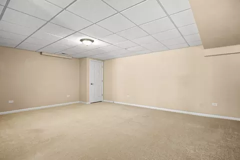3852 Valhalla Dr, Elgin, IL 60124 photo 30