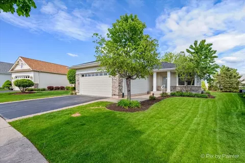 11494 Morning Glory Ln, Huntley, IL 60142