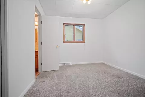 Bedroom - 1701 E Jackson St, Bloomington, IL 61701 photo 1 of 5