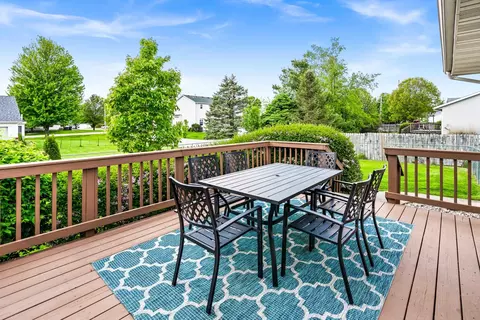 Exterior - 104 S Pintail Ln, Downs, IL 61736 photo 7 of 12