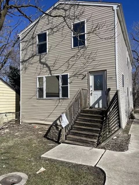 12353 S Honore St, Calumet Park, IL 60827