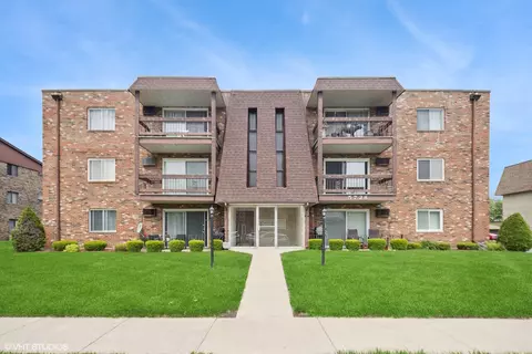 5728 128th St #2D, Crestwood, IL 60445