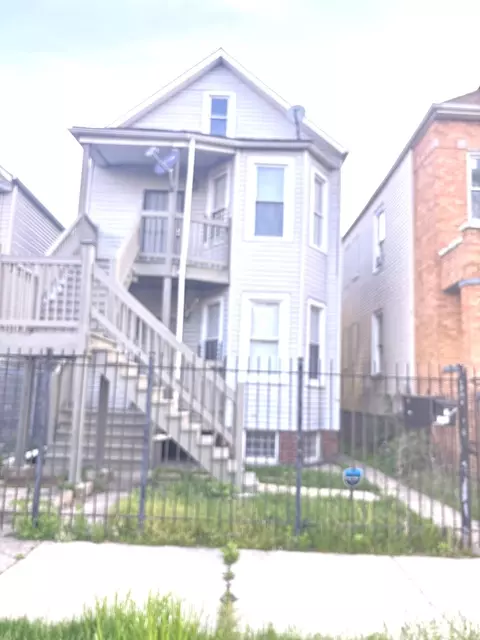 2034 W 52nd Pl, Chicago, IL 60609