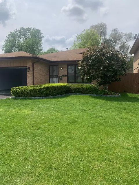 15358 7th Ave, Phoenix, IL 60426