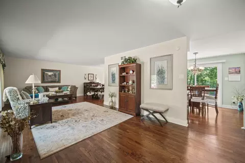 516 E Bemes Rd, Crete, IL 60417 photo 4