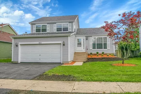 455 Hummingbird Ln, Bolingbrook, IL 60440