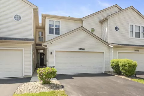 16664 S Windsor Ln, Lockport, IL 60441