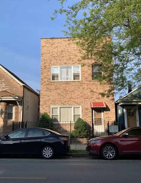 2942 S Loomis St, Chicago, IL 60608