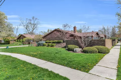 112 W Whitehall Ct #A, Urbana, IL 61801