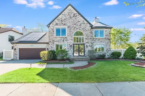 1856 N Wilson Pl, Arlington Heights, IL 60004