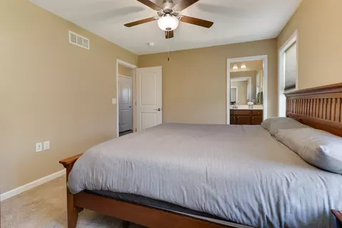 Bedroom - 51 Winding Way, Bloomington, IL 61705 photo 5 of 5