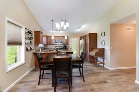 Dining - 51 Winding Way, Bloomington, IL 61705 photo 1 of 3