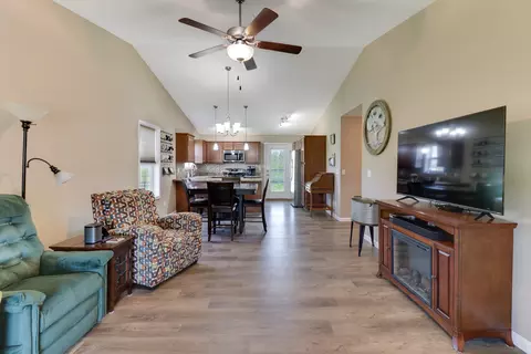 Entry Way - 51 Winding Way, Bloomington, IL 61705 photo 1 of 1