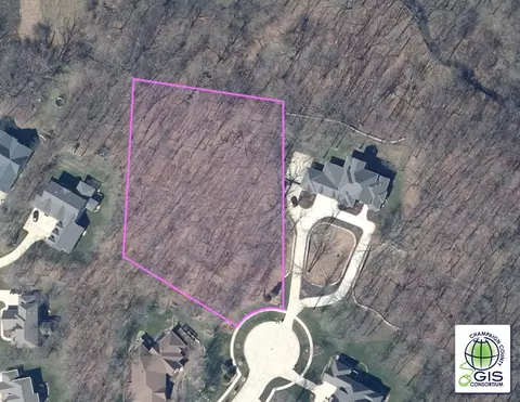 1408 White Oak Ct, Mahomet, IL 61853