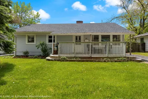 26 E Normandy Dr, Chicago Heights, IL 60411