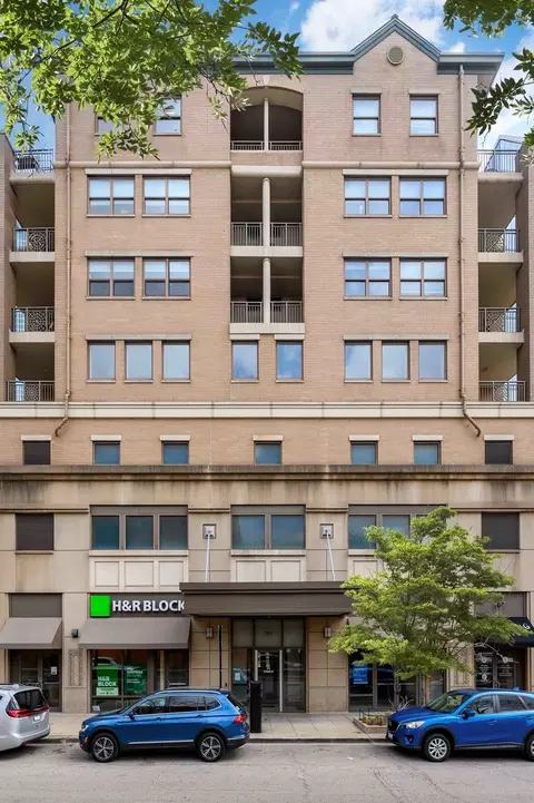 1111 S State St #405A, Chicago, IL 60605