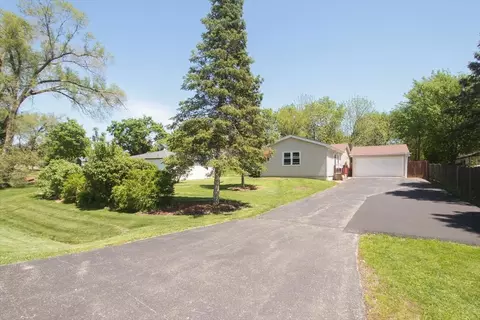 37309 N Fairview Ln, Lake Villa, IL 60046