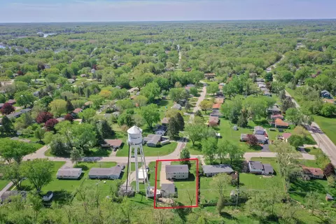 View/Area - 1304 Jasper Dr, Mchenry, IL 60051 photo 3 of 7
