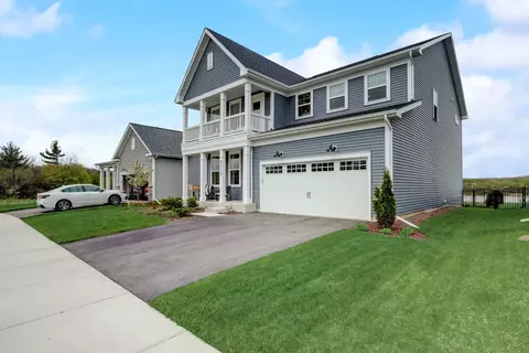 Exterior - 2311 Lucent Ln, Naperville, IL 60563 photo 3 of 11