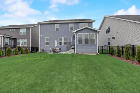 Exterior - 2311 Lucent Ln, Naperville, IL 60563 photo 9 of 11