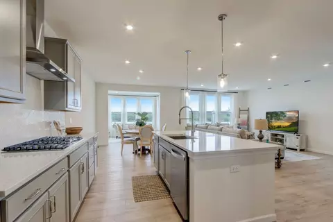 Kitchen - 2311 Lucent Ln, Naperville, IL 60563 photo 4 of 4