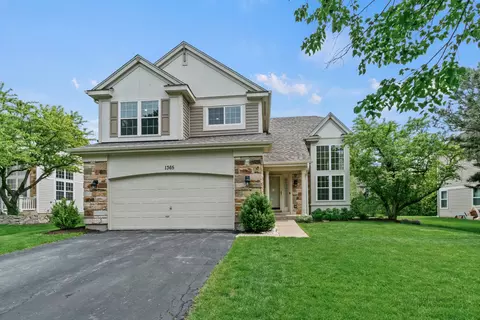 1365 Branden Ln, Bartlett, IL 60103 photo 2