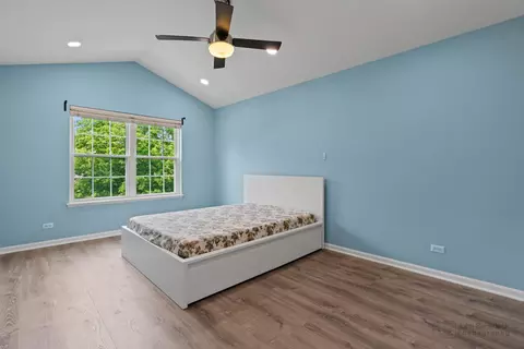 1365 Branden Ln, Bartlett, IL 60103 photo 18