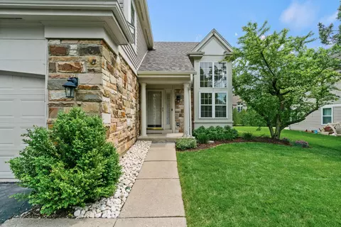1365 Branden Ln, Bartlett, IL 60103 photo 3