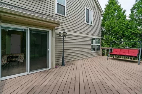 1365 Branden Ln, Bartlett, IL 60103 photo 29