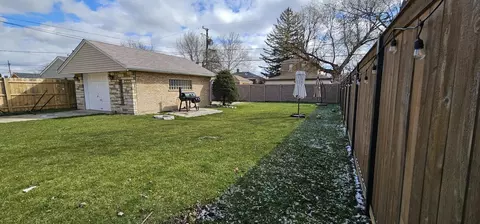 2321 S 18th Ave, Broadview, IL 60155 photo 22