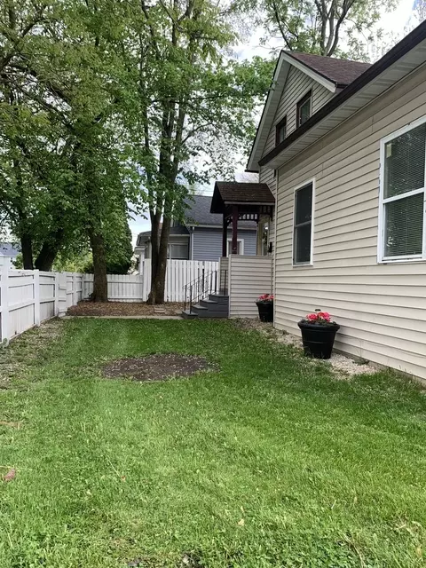 324 Beach St, Aurora, IL 60505 photo 19
